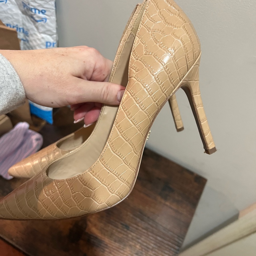 Sam Edelman pumps size 8